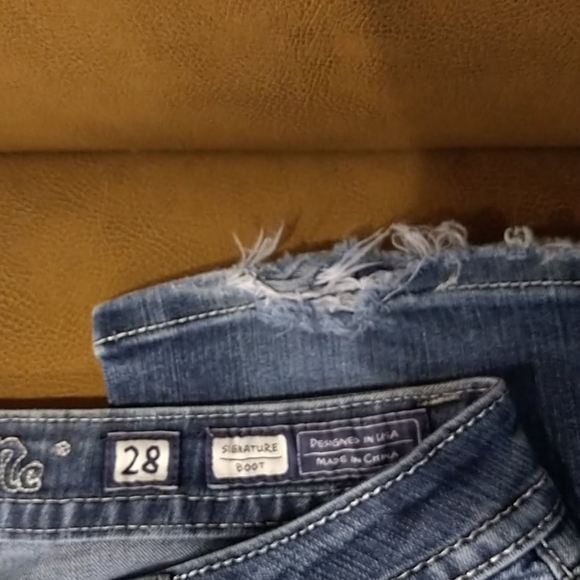 Miss Me Jeans - Picture 5 of 8